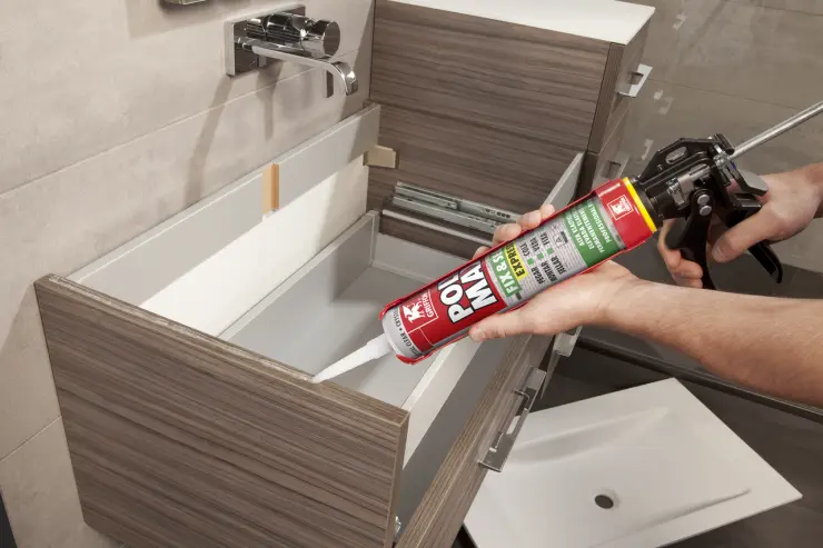 6150452-Article-application-shot-en-773-Griffon-300g-NLFRDE-PolyMaxFixandSealExpress