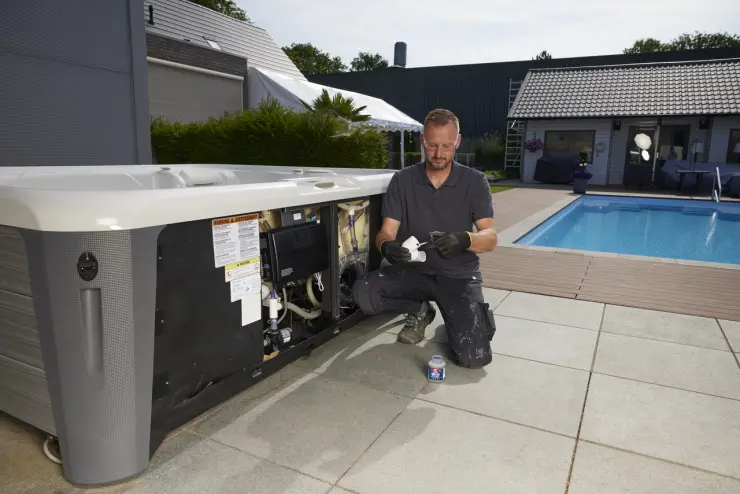 6307287-Article-application-shot-en-895-Griffon-250ML-NLFR-WDF-05_46