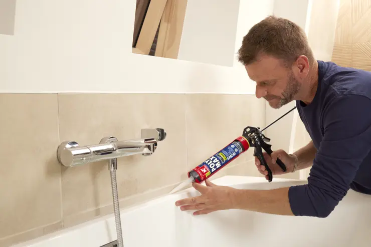 7005803-Article-application-shot-en-679-Griffon-280ml-ESPTIT-PolyMaxSealant