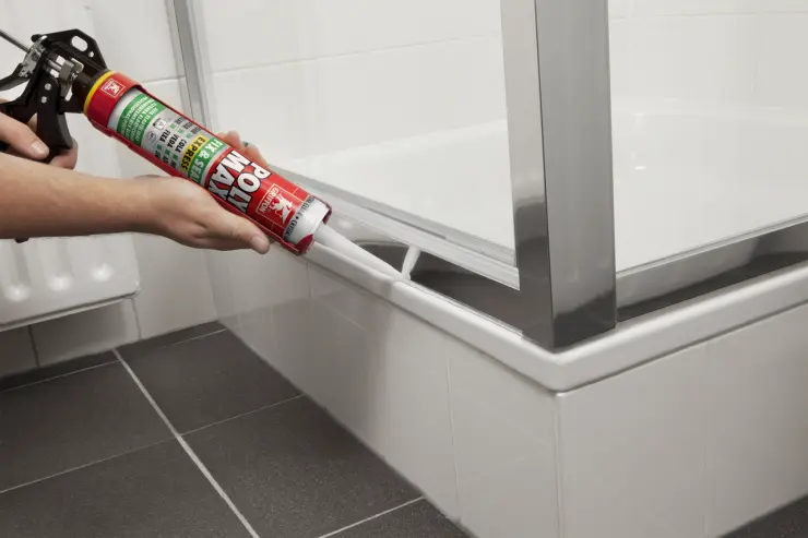6309118-Article-application-shot-en-483-Griffon-300ml-IT-PolyMaxFix-SealExpressCristal