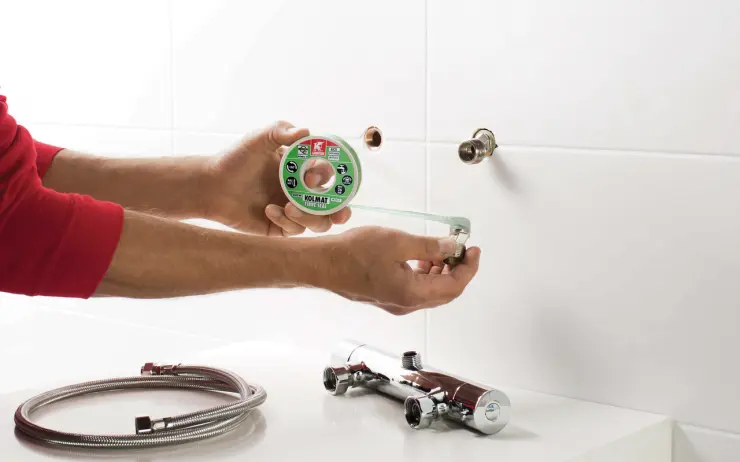 6300531-Kolmat-Fibre-Seal-application-photo-incl-EN-751-logo